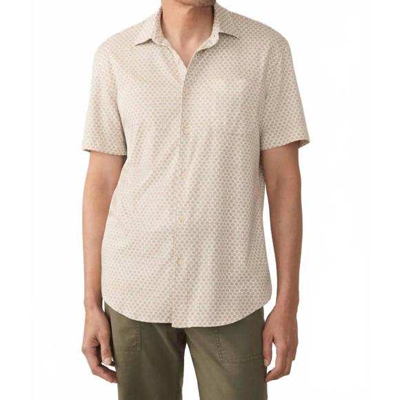 NEW FAHERTY short-sleeve hermosa shirt in island sand fishscale